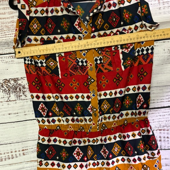 Speed Control Multicolor Geometric Print Romper - Picture 8 of 8